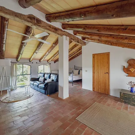 Mas Simon, Centenys Apartment